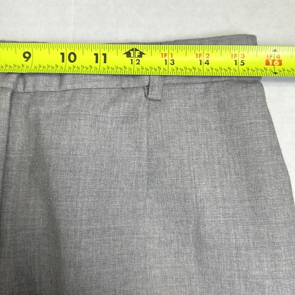 Pendleton Made In USA Womens Size 10 Petite Grey 100% Virgin Wool Trousers - Picture 9 of 11